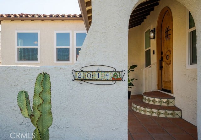 Property photo for 2014 W 84th ST, Los Angeles, CA