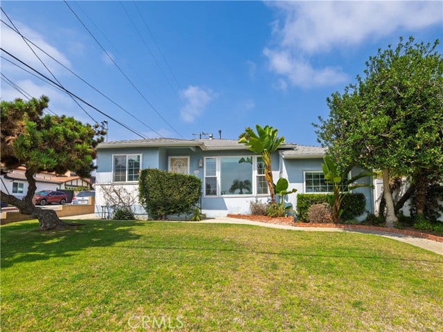 Property photo for 931 Hillcrest ST, El Segundo, CA