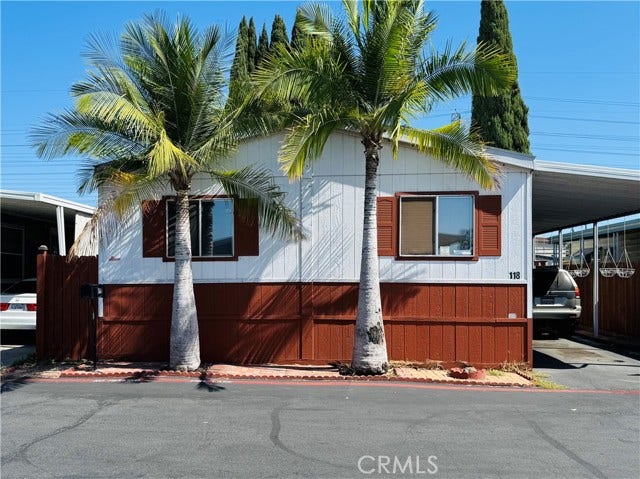 16600 orange, Paramount, CA 90273 16600 orange, Paramount, CA 90273