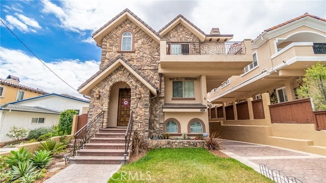 Property photo for 523 N Lucia Avenue, #A, Redondo Beach, CA