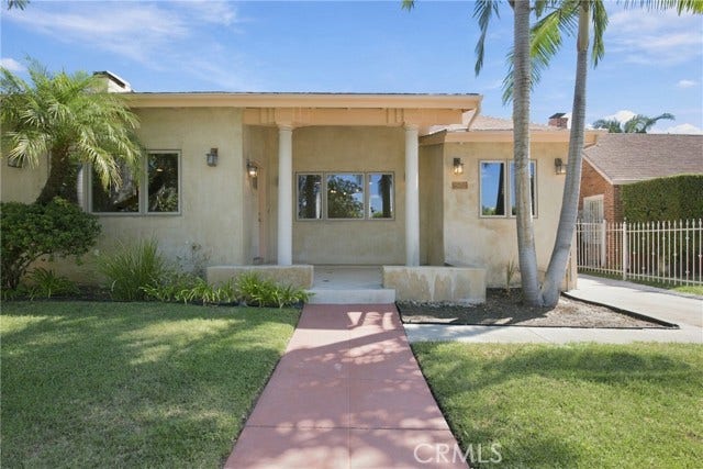 Property photo for 642 N Crescent Heights BLVD, Los Angeles, CA
