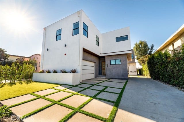 Property photo for 1805 S Longwood, Los Angeles, CA