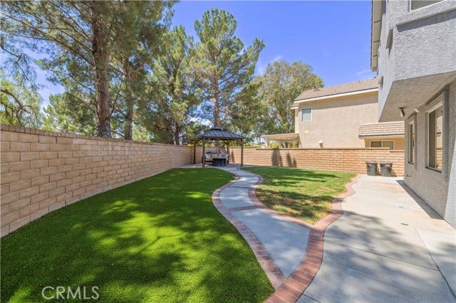 23800 Woodpark CT, Valencia, CA 91354