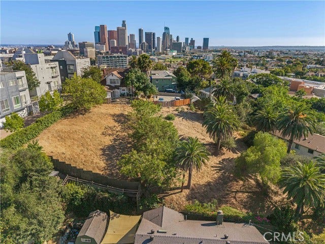 Property photo for 1200 W Innes AVE, Los Angeles, CA