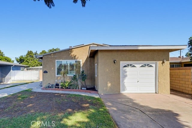 1901 E 63rd, Long Beach, CA 90805 Front of home and 1 car garage with driveway that can fit two cars side by side.