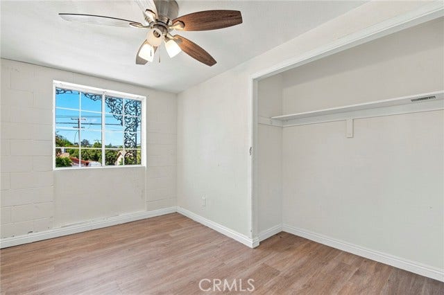 203 1/2 Benrud bedroom shot 2