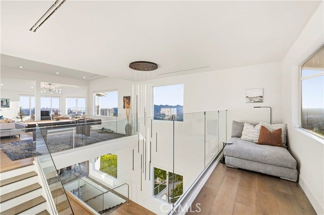 180 Aspen Oak, Glendale, CA 91207