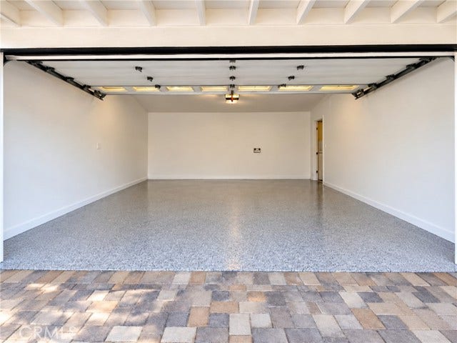 12182 Bradford, Granada Hills, CA 91344 12182 Bradford, Granada Hills, CA 91344