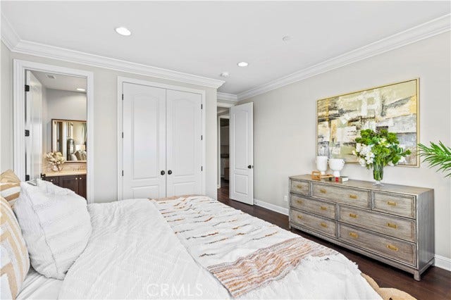 121 PANORAMA, Irvine, CA 92618