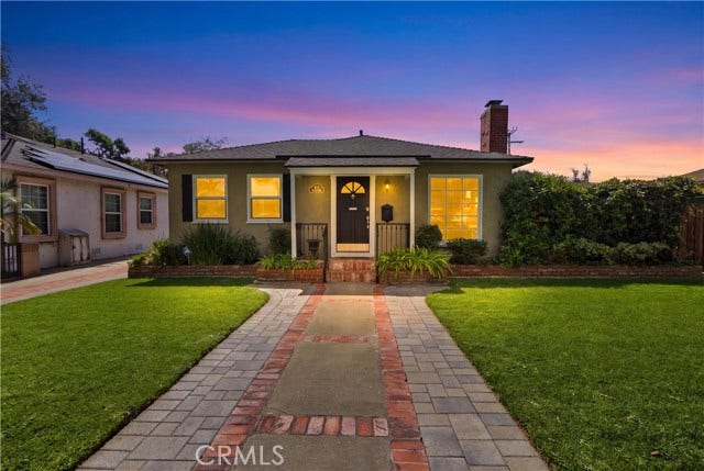 Property photo for 808 W 33rd, Long Beach, CA