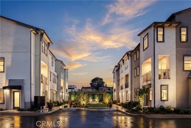 Property photo for 12721 Sky Place, #8, Hawthorne, CA