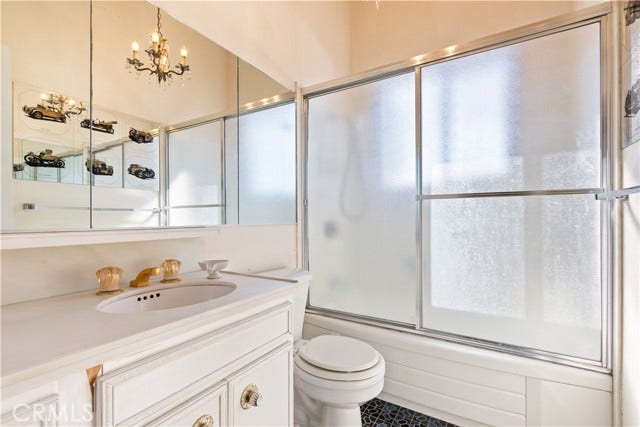 6869 Howard AVE, Nice, CA 95464
