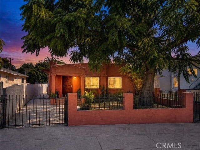 Property photo for 7833 Crocker, Los Angeles, CA
