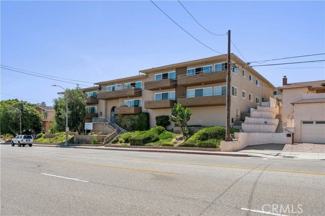 Property photo for 209 S Prospect AVE, #105, Redondo Beach, CA