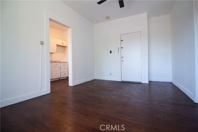 Property photo for 1316 Mariposa AVE, #210, Los Angeles, CA