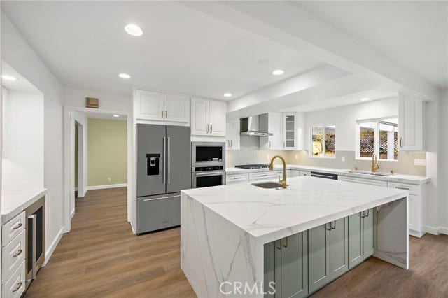 20152 Redlands DR, Newport Beach, CA 92660