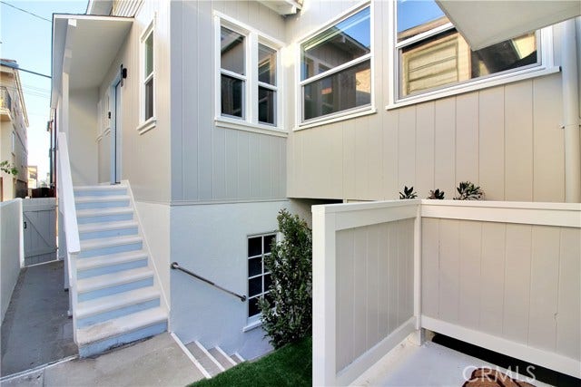 Property photo for 230 30th ST, Hermosa Beach, CA