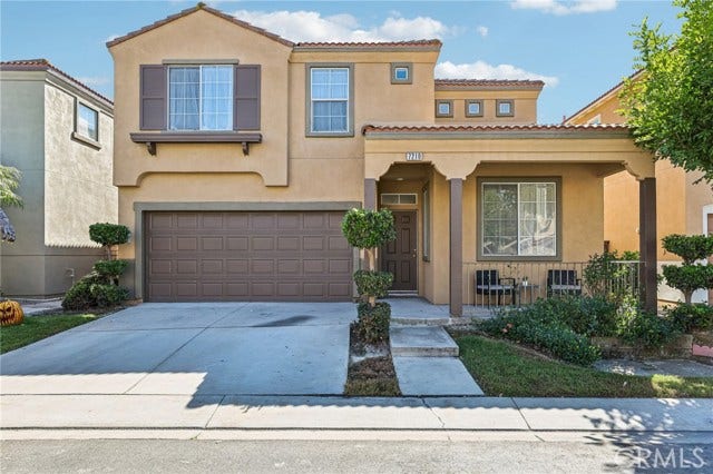 7210 Paseo Del Rio, Commerce, CA 90040 7210 Paseo Del Rio, Commerce, CA 90040
