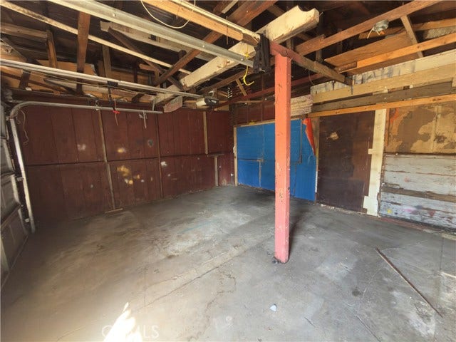 garage