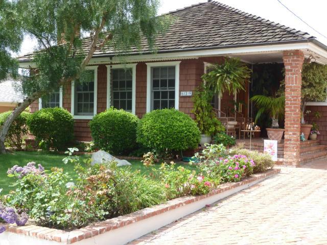 Property photo for 619 W PINE Avenue W, El Segundo, CA
