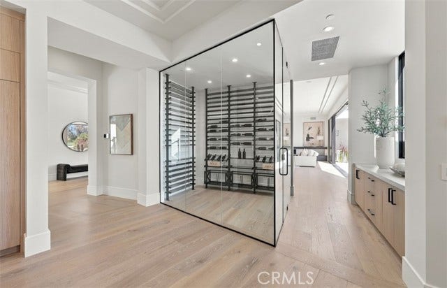76 Hillcrest LN, Newport Beach, CA 92660