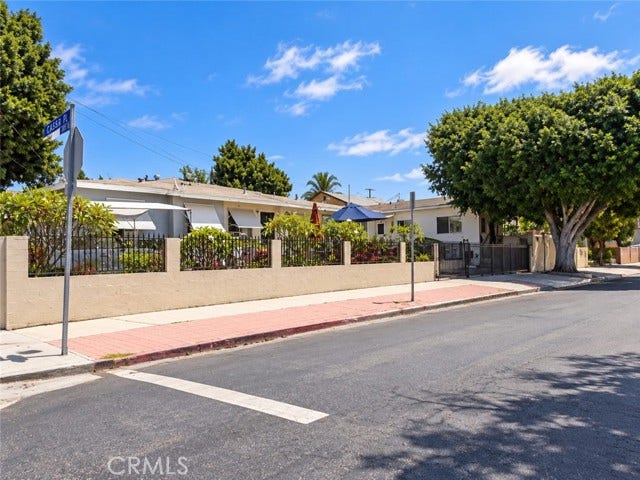 2111 Bird ST, Los Angeles, CA 90033