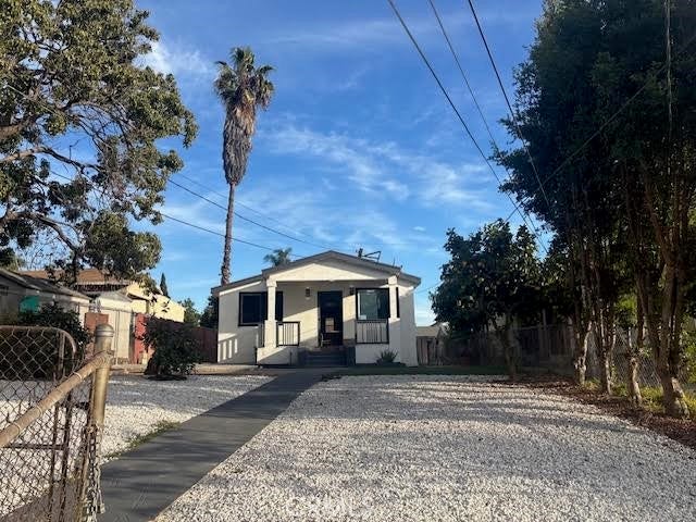 Property photo for 1152 S S Mott St, Los Angeles, CA