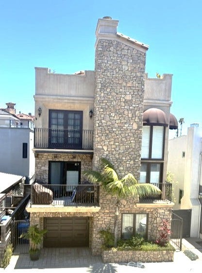 Property photo for 42 56th PL, Long Beach, CA