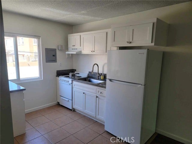 Property photo for 620 Illinois CT, #15, El Segundo, CA