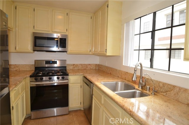 Property photo for 2931 Plaza Del Amo, #90, Torrance, CA