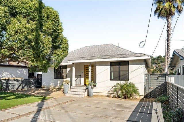 Property photo for 242 Thorne, Los Angeles, CA
