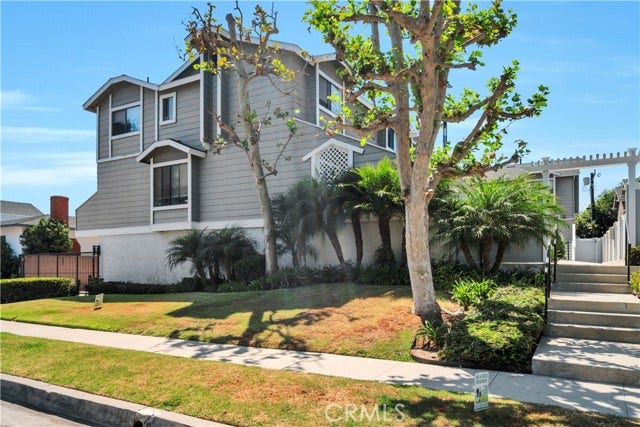 Property photo for 2721 Gramercy AVE, #2, Torrance, CA