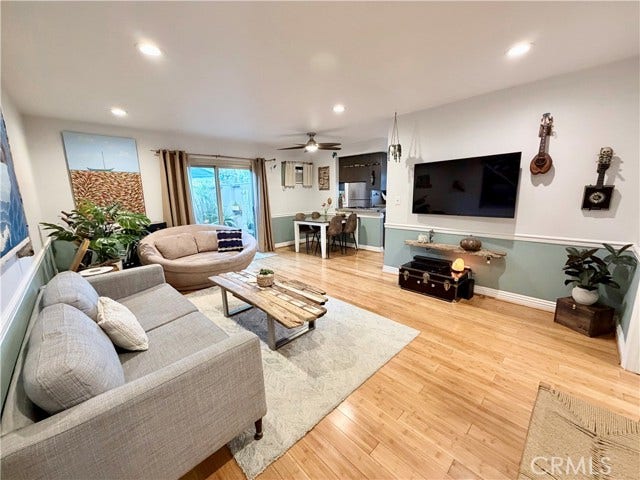 Property photo for 22030 Calvert, #2, Woodland Hills, CA
