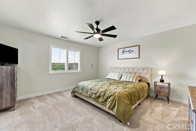 38462 Siamese Ln, Palmdale, CA 93551