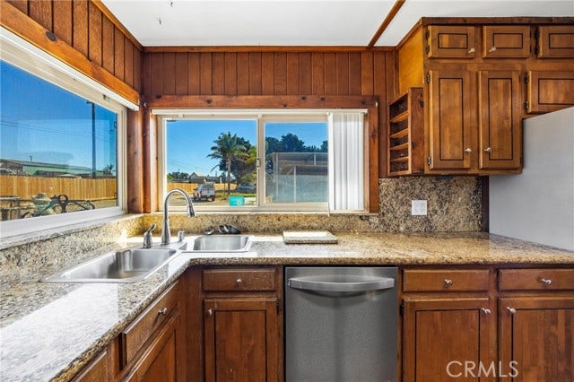 462 Mockingbird LN, Arroyo Grande, CA 93420