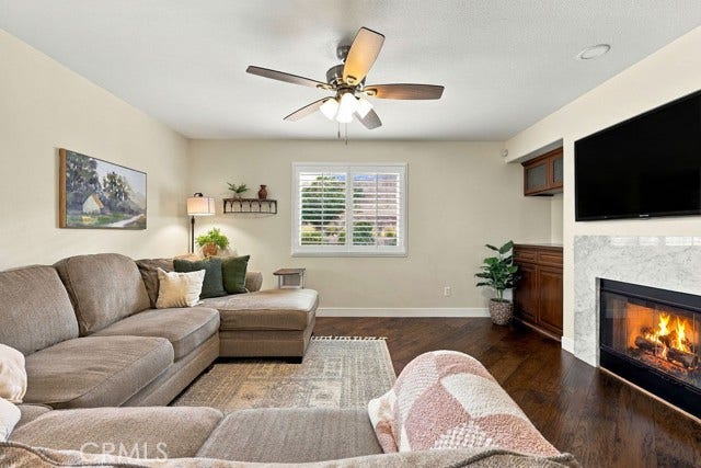 38462 Siamese Ln, Palmdale, CA 93551