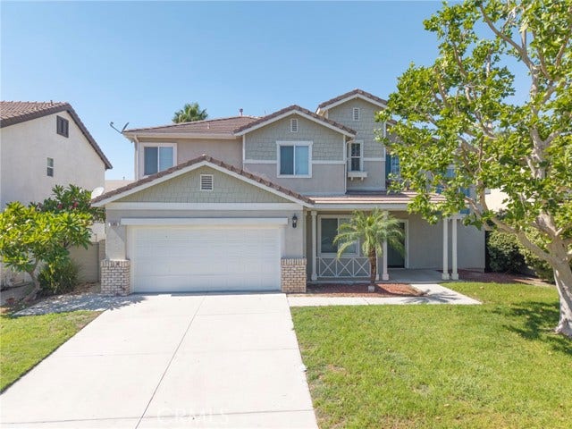 6303 Plum AVE, Corona, CA 92880