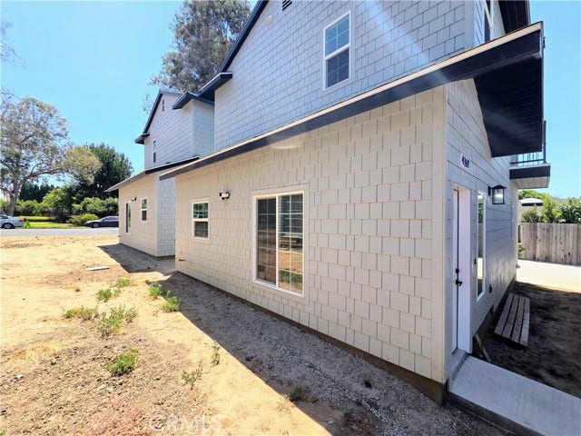 Property photo for 4169 Country Club DR, Long Beach, CA