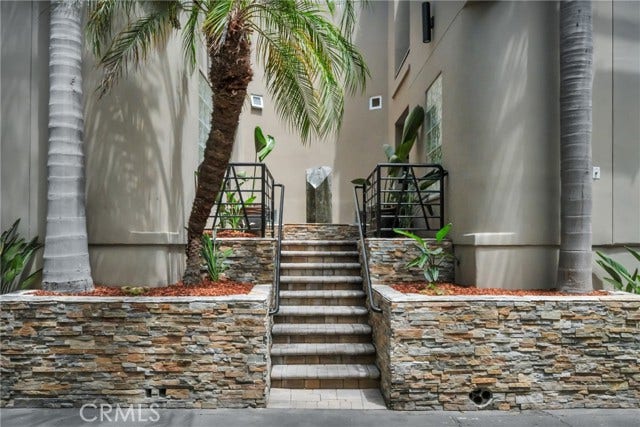 Property photo for 417 23rd ST, Manhattan Beach, CA