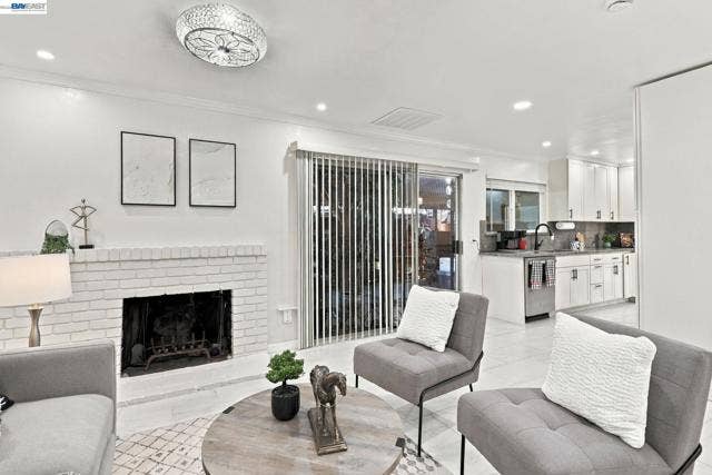 330 Ryegate Ct, San Jose, CA 95133 330 Ryegate Ct, San Jose, CA 95133