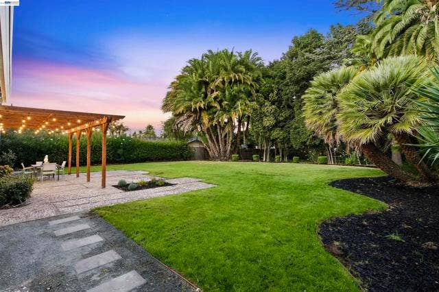 92 Dubost Ct, Danville, CA 94526