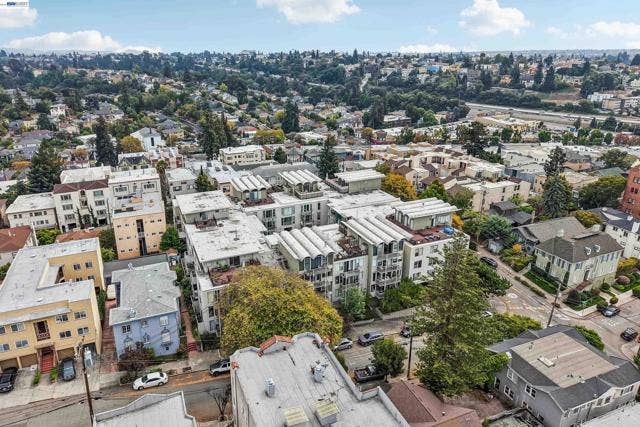 811 York St, #136, Oakland, CA 94610