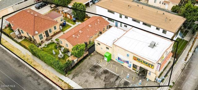 Property photo for 10333 Inglewood AVE, Inglewood, CA