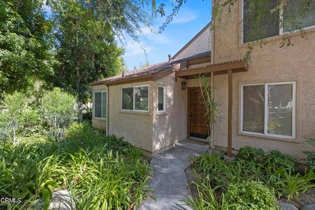 Property photo for 22330 Victory BLVD, #604, Los Angeles, CA