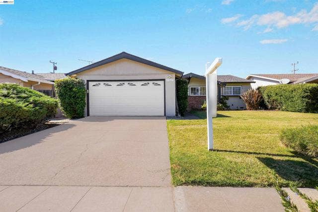 25825 Belhaven St, Hayward, CA 94545 25825 Belhaven St, Hayward, CA 94545