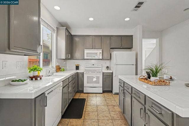 1043 Ashbridge Bay Dr, Pittsburg, CA 94565