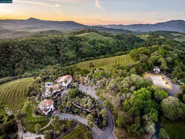 4377 Warm Springs Rd, Unknown, CA 95442 4377 Warm Springs Rd, Unknown, CA 95442