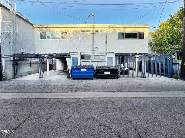 4227 Whitsett AVE, Los Angeles, CA 91604 content (3)