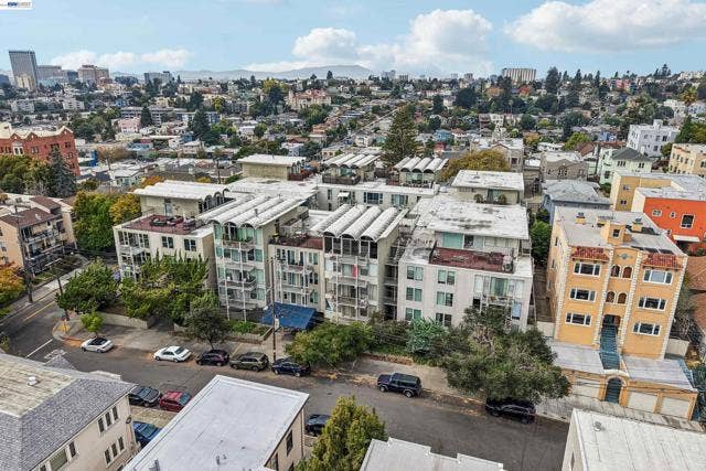 811 York St, #136, Oakland, CA 94610