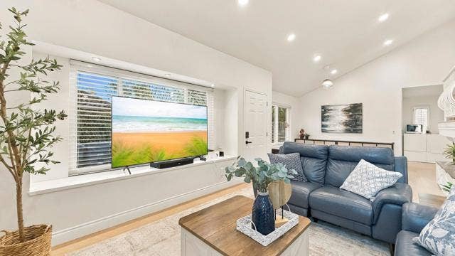 2343 Fair Oak Ct, Escondido, CA 92026 2343 Fair Oak Ct, Escondido, CA 92026